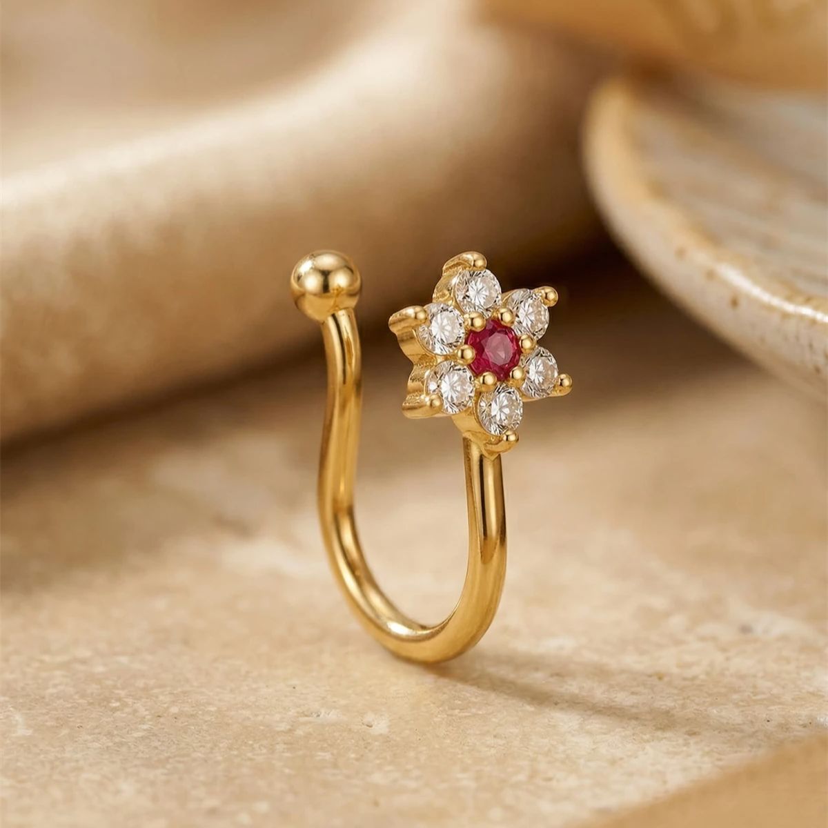 1PC Flower Shaped No Piercing  - Body Jewelry On Sale บทวิจารณ์และราคา
