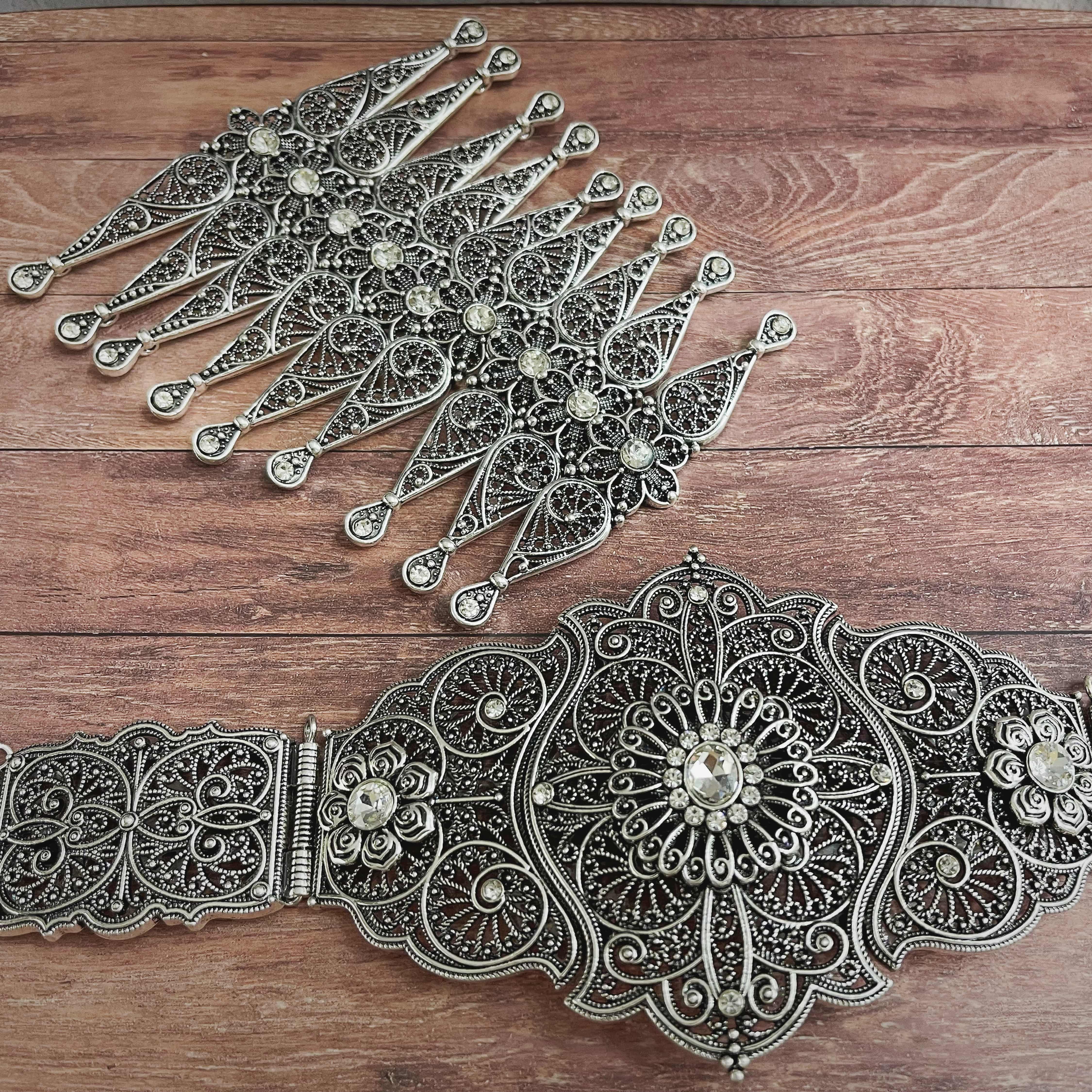Women's Russian Wedding Silver - Body Jewelry Harness บทวิจารณ์และราคา